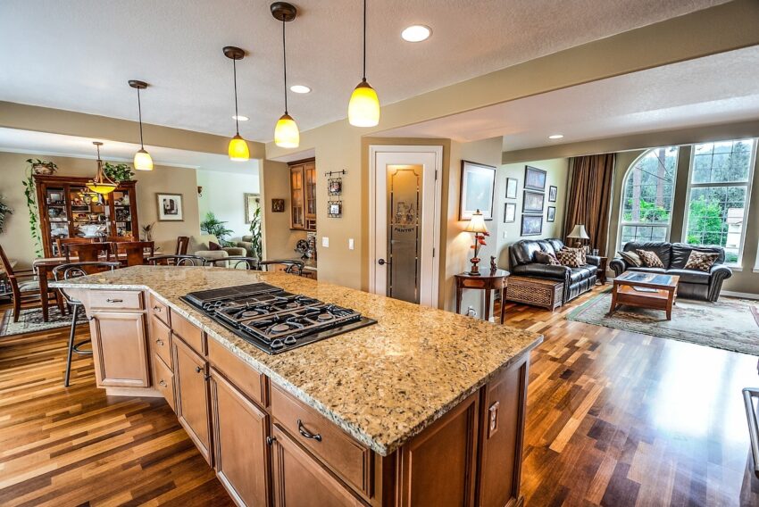 Los Angeles County Market Shows Mixed Trends