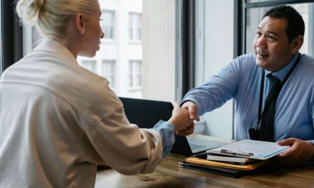 First Impressions Matter in Job Interviews