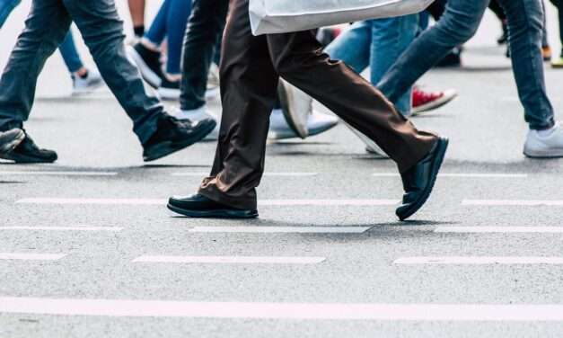 Job Confidence Grows Despite Financial Concerns