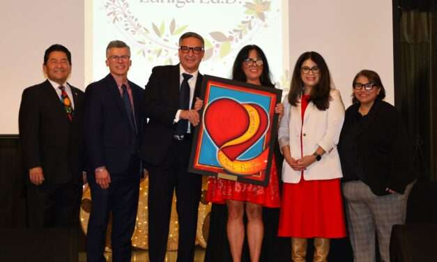 El Monte Esperanza Award Honors Veteran Educator