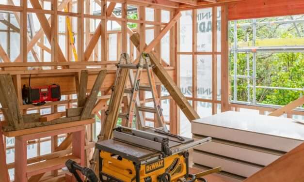 Homebuilder Confidence Slips Entering 2026