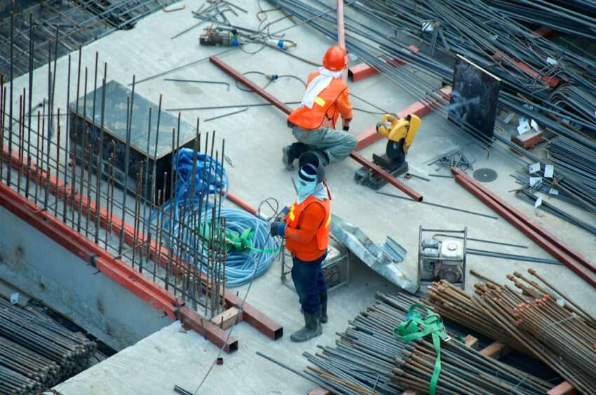 California Job Growth Slows As Construction Declines