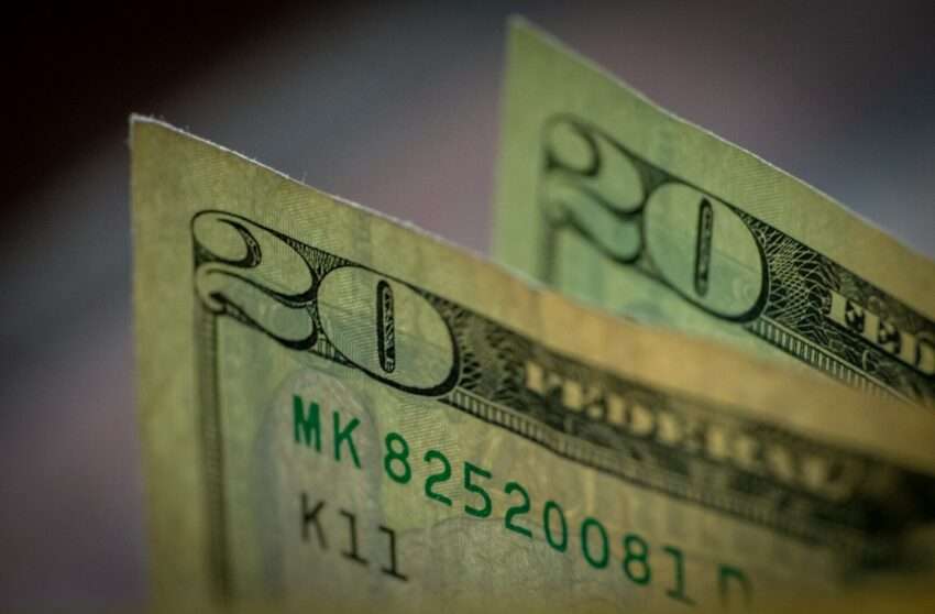 San Gabriel Valley Spending Remains Resilient After July